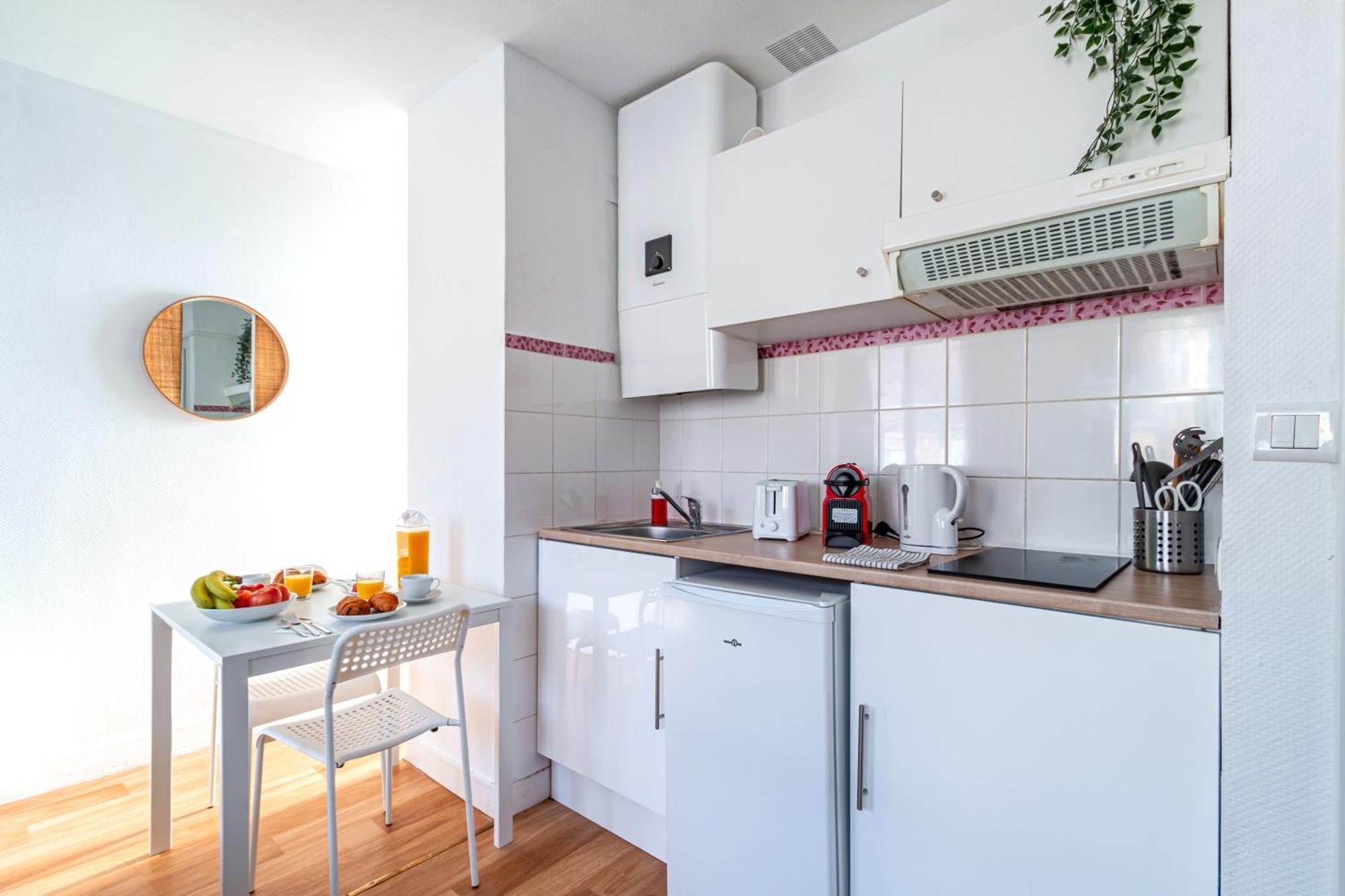 Appart'Hotel Nuiteejour Versailles Saint Cyr L'Ecole Εξωτερικό φωτογραφία