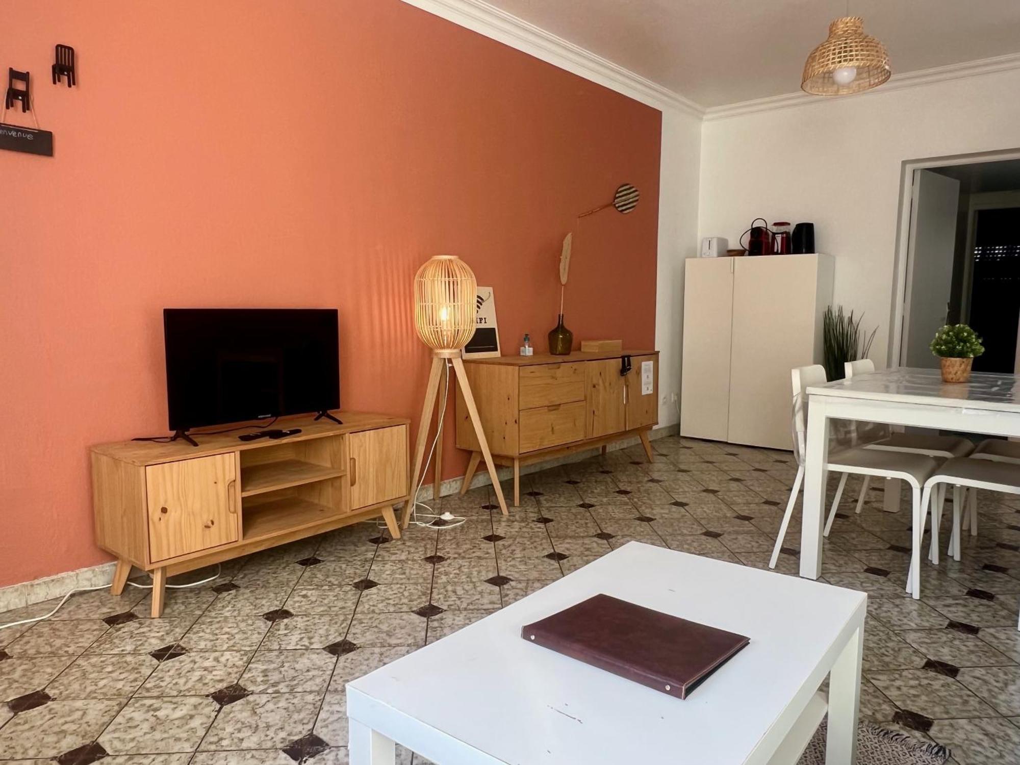 Appart'Hotel Nuiteejour Versailles Saint Cyr L'Ecole Εξωτερικό φωτογραφία